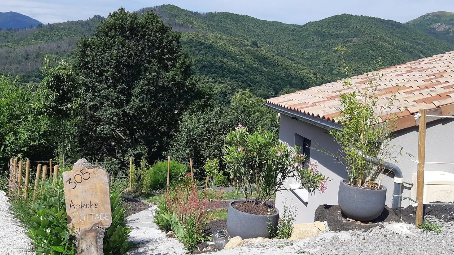 Holiday home Ardeche Cottage Maison En Ardeche A Thuyets Pont Du Diable, Avec Terrasse Avec Vue Thueyts